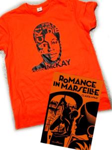 Romance in Marseille et son t-shirt
