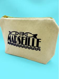 la pochette estivale Marseillaise