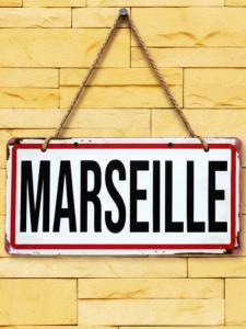 la plaque en fer Marseille 30cm