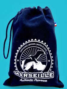 le kit Marseillais tiré à 4 épingles